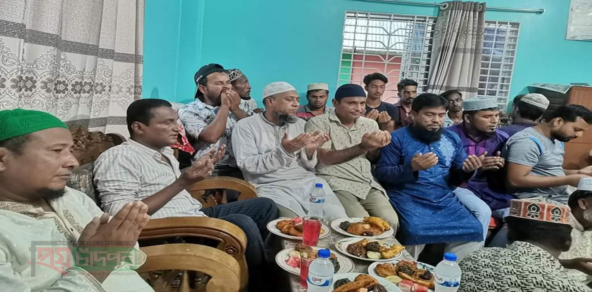 শাহমাহমুদপুরে খোকন মল্লিক’র উদ্যোগে ইফতার ও দোয়া অনুষ্ঠিত