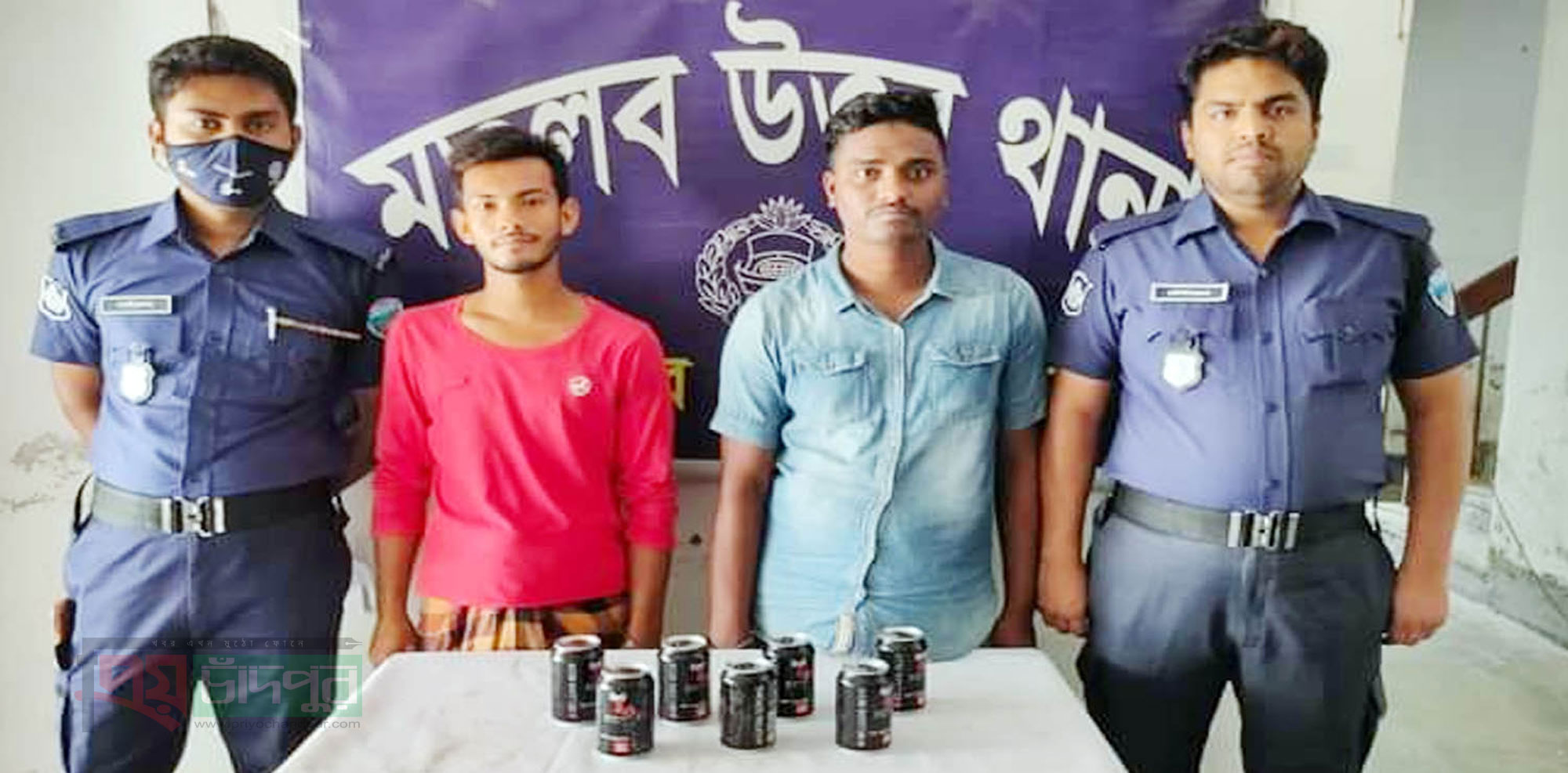 মতলব উত্তরে বিদেশী বিয়ার’সহ গ্রেপ্তার ২