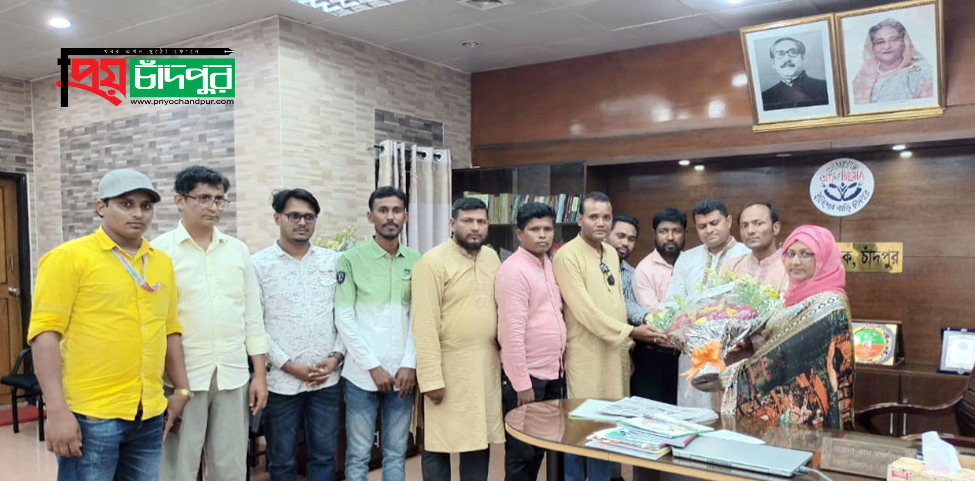 সাংবাদিকরা প্রশাসনের প্যারালালী সাহায্য সহযোগিতা করেন;  জেলা প্রশাসক