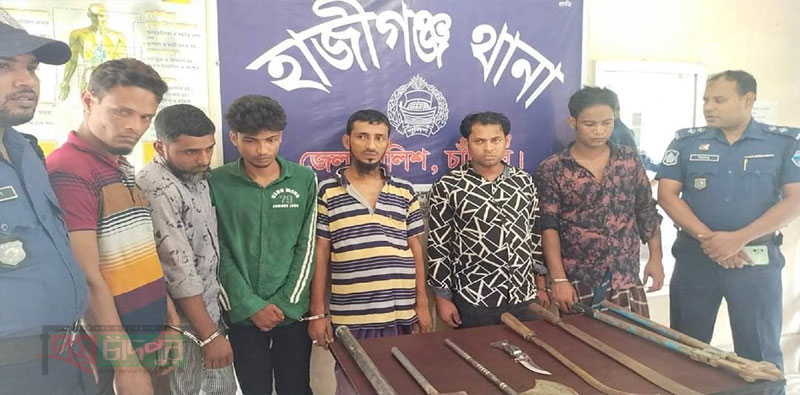 হাজীগঞ্জে দিনে করতো গোস্ত বিক্রি রাতে চুরি-ডাকাতি, ছয় ডাকাতকে আটক