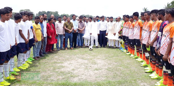 মতলব উত্তরে বঙ্গবন্ধু গোল্ডকাপ ফুটবল টুর্ণামেন্ট’২২ ’বালক অনূর্ধ্ব-১৭’র উদ্বোধন