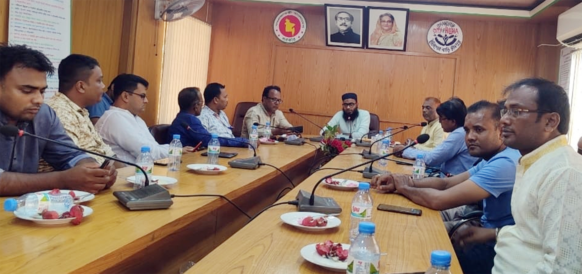 মতলব উত্তরে নবাগত ইউএনও’র সঙ্গে সাংবাদিকদের মতবিনিময়