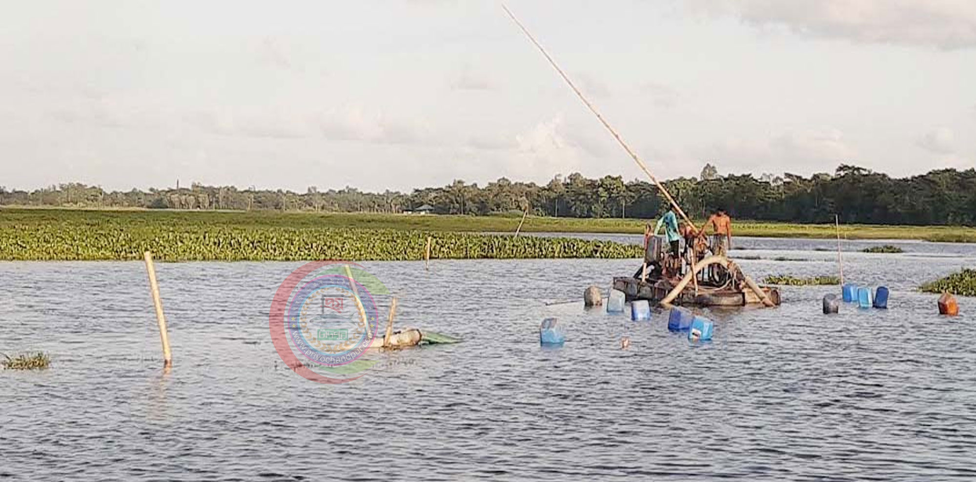 ফরিদগঞ্জে খননযন্ত্রে বালু উত্তোলন চলছেই, নিরব ভূমিকায় প্রশাসন