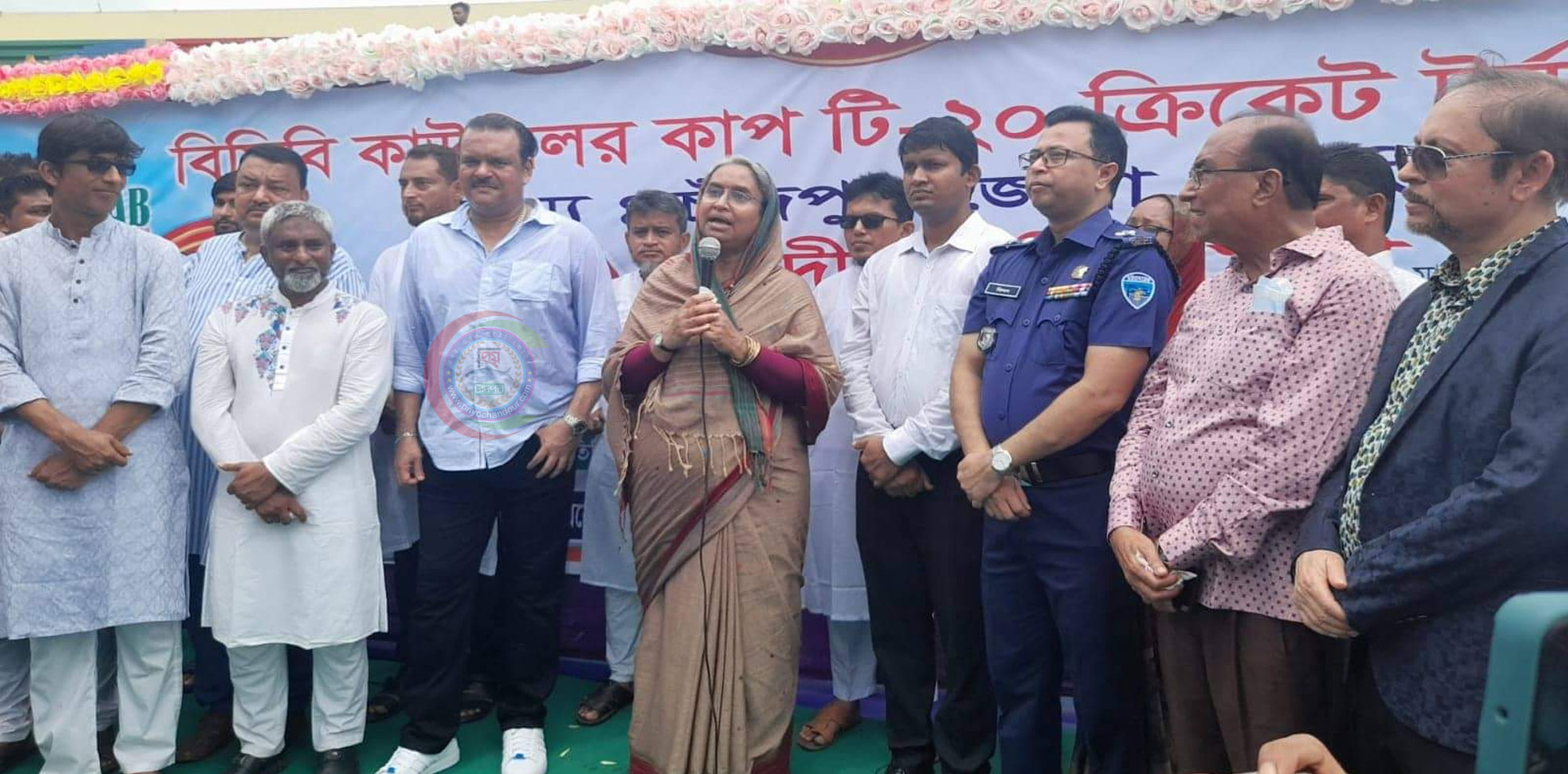 নিজ ক্লাসের শিক্ষার্থীদেরকে কোচিং সেন্টারে পড়াতে পারবে না শিক্ষক : চাঁদপুরে শিক্ষামন্ত্রী