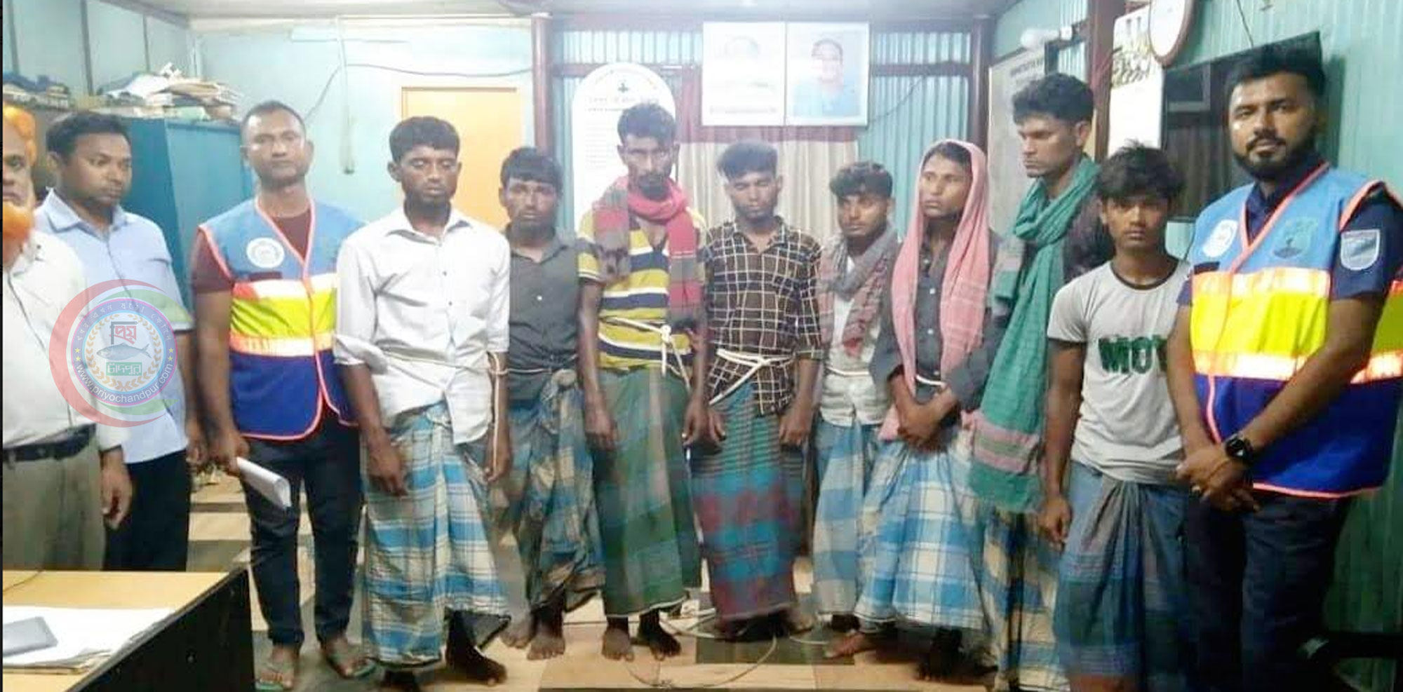 চাঁদপুরে মা ইলিশ ধরার অপরাধে ৩৫ জেলে আটক