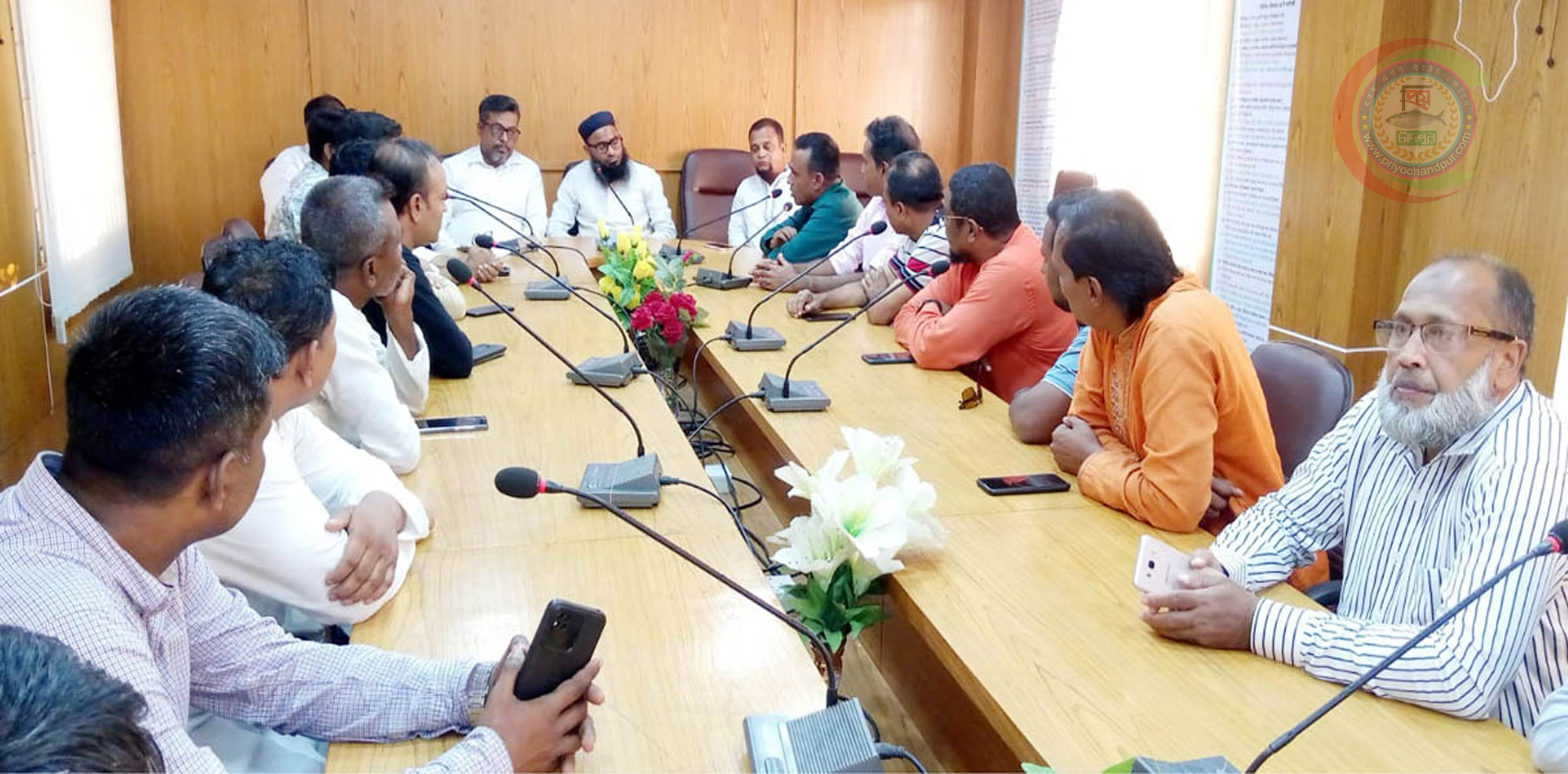 মতলব উত্তরে ইউএনও’র সাথে সাবেক ছাত্রলীগ ঐক্য পরিষদের মতবিনিময়