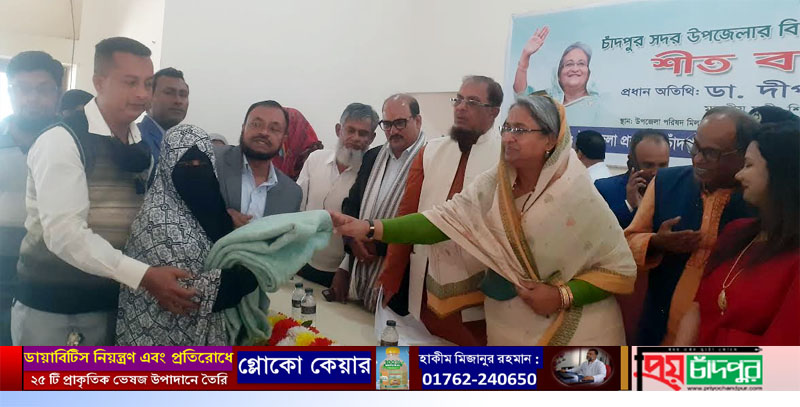 কাউন্সিলর আলমগীর গাজীর শিতবস্ত্র বিতরণ