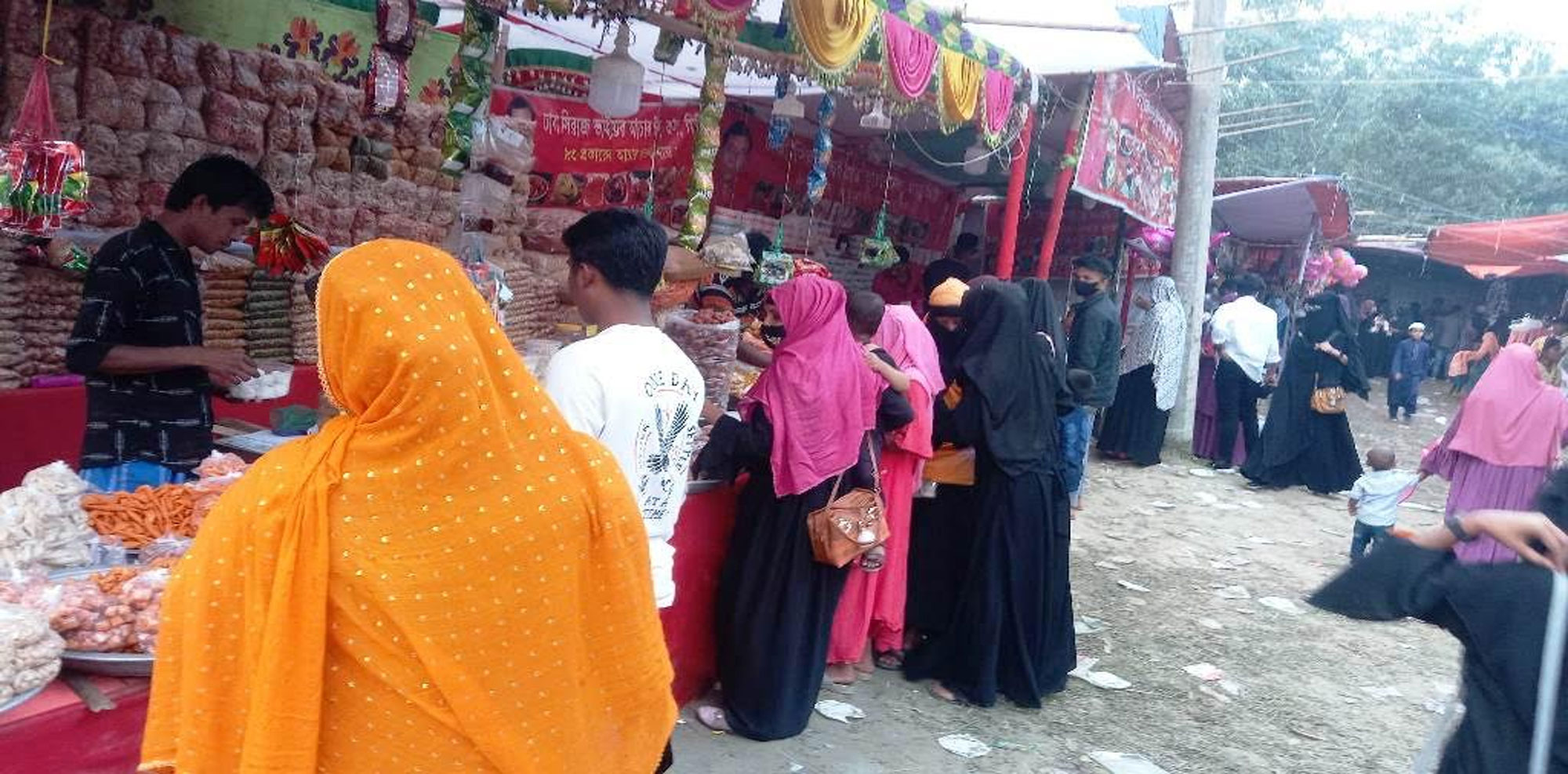 কচুয়ার রহিমানগরে জমে উঠেছে শীতকালীন পৌষ মেলা
