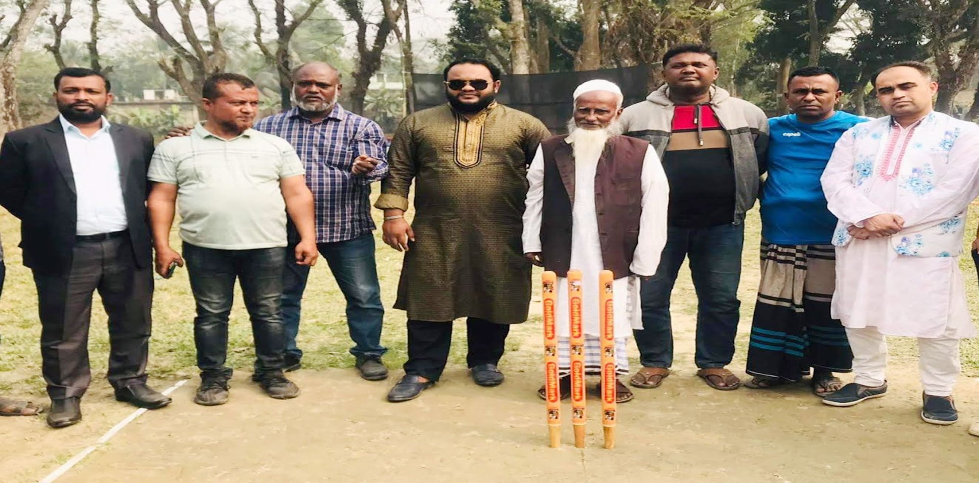 ফরিদগঞ্জের পাইকপাড়ায় গোল্ডকাপ ক্রিকেট টুর্নামেন্টের উদ্বোধনী অনুষ্ঠিত