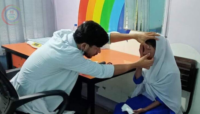 শাহতলীতে স্কুল ছাত্রী লাভনী আক্তারের চোখের নালি অপারেশনের উদ্যোগ গ্রহন