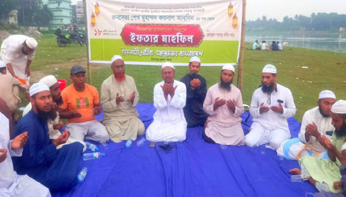 সিএনজি-অটোরিক্সা চালকদের সম্মানে ইসলামী আন্দোলনের ব্যাতিক্রমি ইফতার