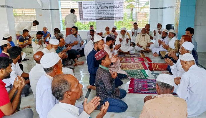 মতলব উত্তরে কাজী মোজাম্মেল হকের মৃত্যুতে স্মরণ সভা ও মিলাদ মাহফিল