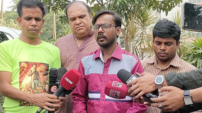 ‘আমি হিরো আলম প্রতিদ্বন্দ্বিতায় কাউকে গুনি না’