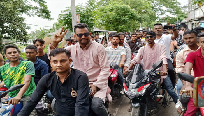ছেংগারচর পৌরসভায় ৫নং ওয়ার্ডের কাউন্সিলর প্রার্থী মুছা আহাম্মদের প্রচারণা