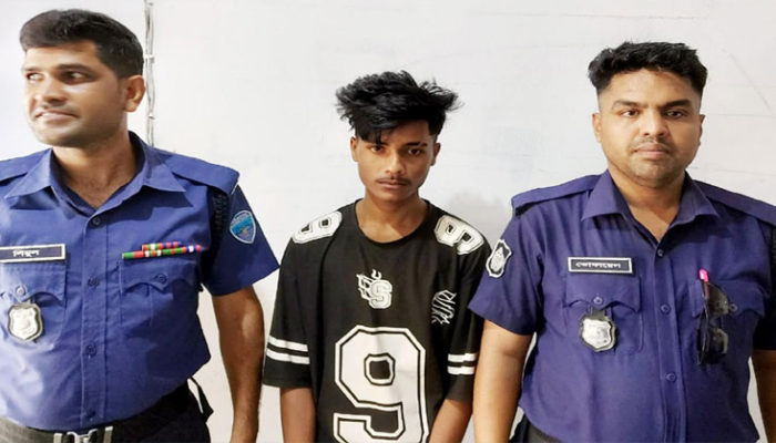 মতলব উত্তরে অপহরন ও ধর্ষণ মামলার আসামী গ্রেপ্তার