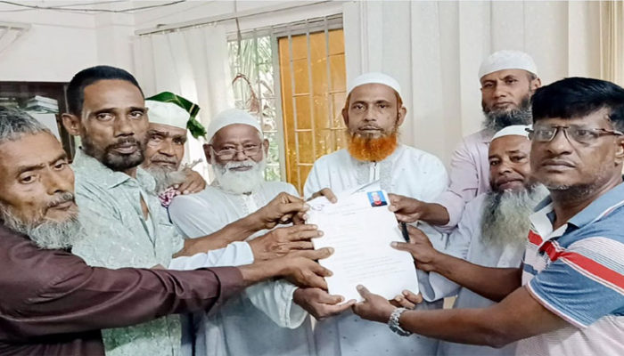 ছেংগারচর পৌরসভা নির্বাচনে স্বতন্ত্র প্রার্থী আব্দুল ওয়াদুদ মাষ্টারের মনোনয়ন ফরম জমা