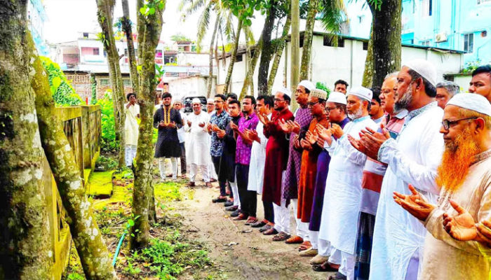 শাহরাস্তিতে প্রয়াত আওয়ামীলীগ নেতাদের কবর জিয়ারতে ইঞ্জি: সফিকুর রহমান