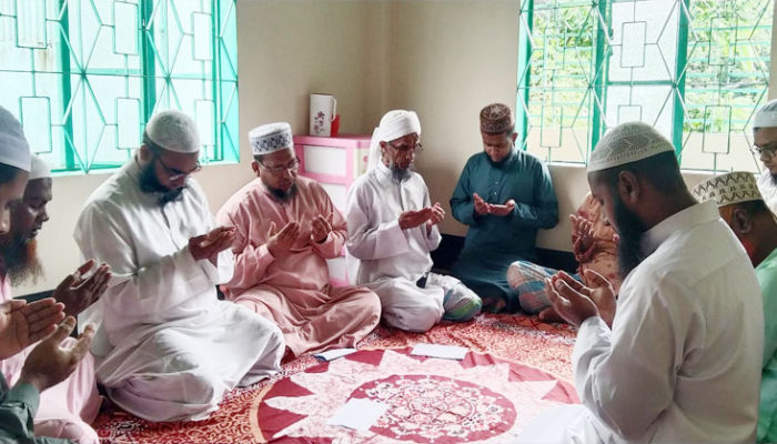 চাঁদপুরে নুরুল হুদা মহিলা মাদ্রাসার উদ্বোধন উপলক্ষে মিলাদ ও দোয়া