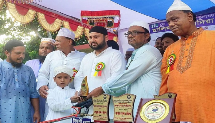 আলেম ওলামাদের প্রতি দরদ রয়েছে শেখ হাসিনার : এম ইসফাক আহসান সিআইপি