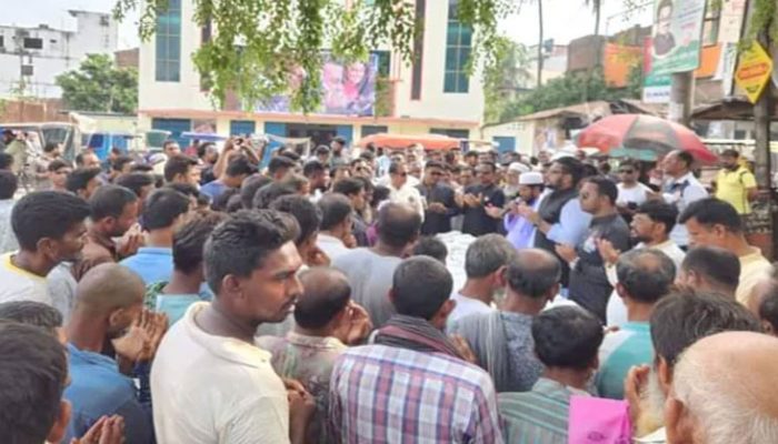 জাতীয় শোক দিবসের অনুষ্ঠানে সাঈদীর জন্য দোয়া, বিশেষ আইনে ইমাম গ্রেপ্তার