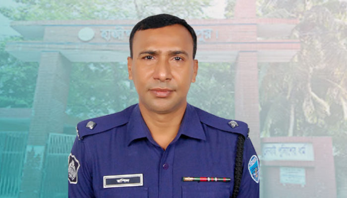 ১১তম বারের মতো শ্রেষ্ঠ অফিসার নির্বাচিত হলেন হাজীগঞ্জ থানার ওসি আবদুর রশিদ