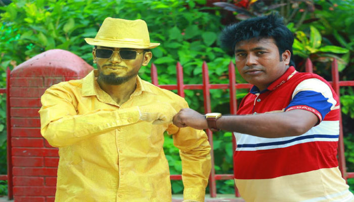 দেশের প্রথম জীবন্ত মূর্তি চাঁদপুরের আল-আমিন