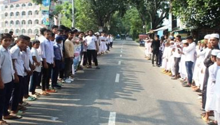 কচুয়ায় ফিলিস্তিনের মুসলমান হত্যার প্রতিবাদে মানববন্ধন ও বিক্ষোভ মিছিল