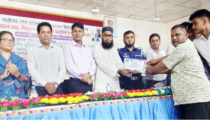 মতলব উত্তরে যথাযোগ্য মর্যাদায় শেখ রাসেল দিবসে আলোচনা সভা