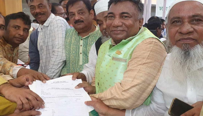 চাঁদপুর-৫ আসনের মননেয়ন ফরম সংগ্রহ করলেন ইঞ্জিনিয়ার মুহাম্মদ হোসাইন