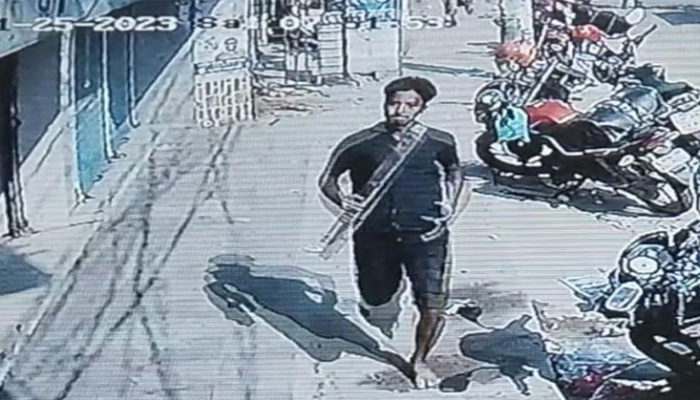 শাহরাস্তিতে বিকাশ ব্যবসায়ীকে ফাঁদে ফেলে ৩ লাখ টাকা হাতিয়ে নিল প্রতারক চক্র