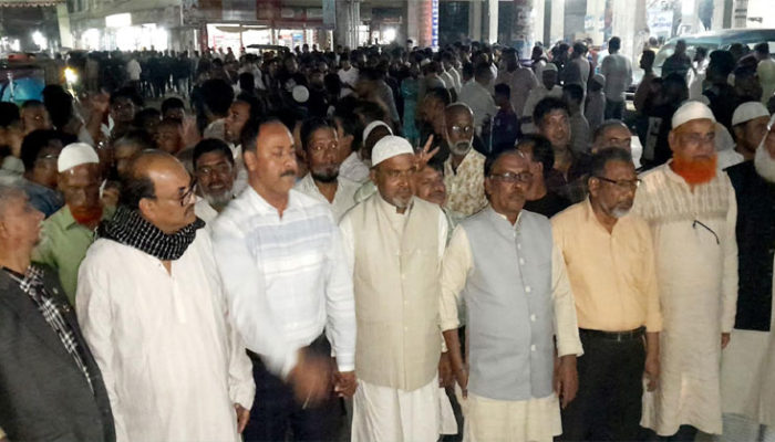 চাঁদপুর ৩ আসনে শিক্ষামন্ত্রী ডাঃ দীপু মনি মনোনয়ন পাওয়ায় আনন্দ মিছিল