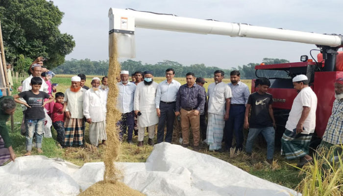 কৃষিতে প্রযুক্তির ব্যবহার বর্তমান সরকারের বড় সাফল্য : ড. সাফায়েত আহমদ সিদ্দিকী