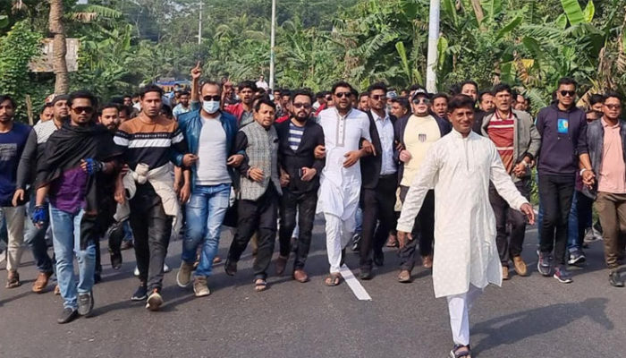 ফরিদগঞ্জে স্বতন্ত্র প্রার্থী সিআইপি জালাল আহমেদের শো-ডাউন