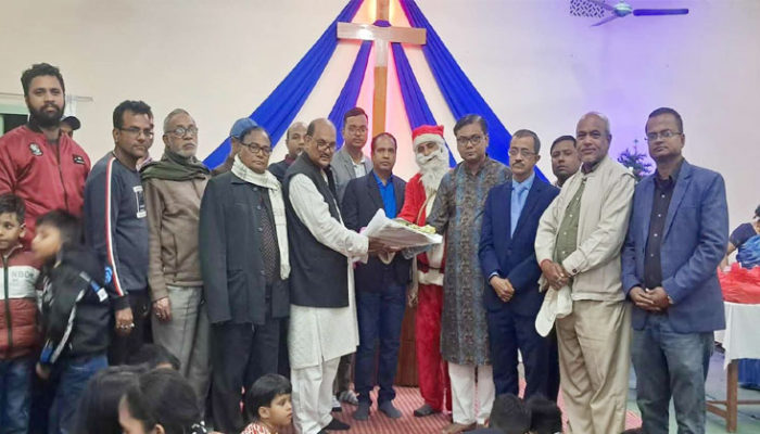 চাঁদপুরে বড়দিনের শুভেচ্ছা বিনিময় করলো ঐক্য পরিষদ