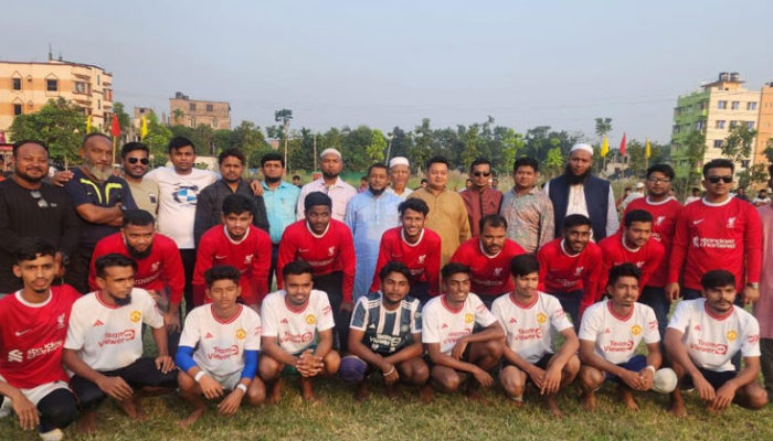 বাবুরহাট বন্ধু মহলের ১২ তম ফুটবল টুর্নামেন্ট খেলার উদ্ধোধন অনুষ্ঠিত