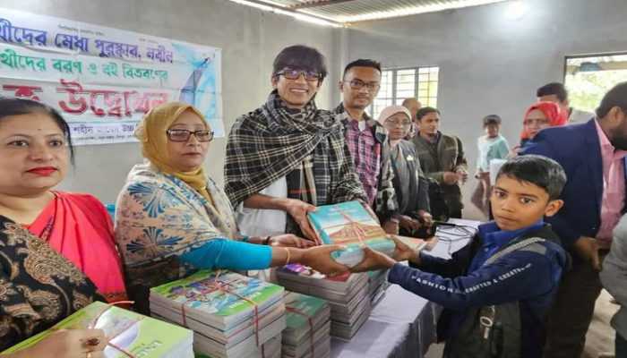 আমাদের সন্তানদের ভালো মানুষ হিসেবে গড়ে তুলতে হবে : পৌর মেয়র জিল্লুর রহমান জুয়েল