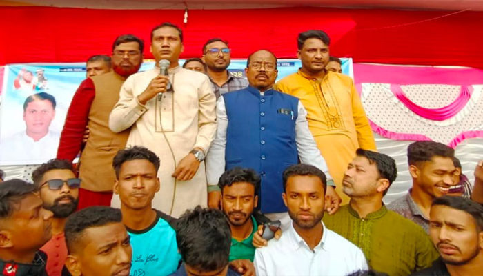 চেয়ারম্যান পদে প্রার্থীতা ঘোষণা ভাইস-চেয়ারম্যান মাহবুব আলমের