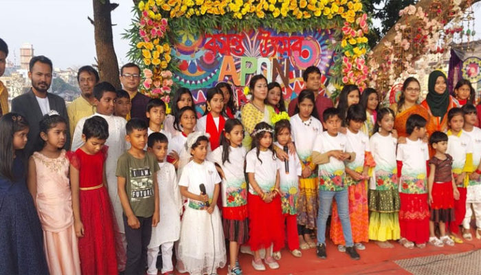 আপন কিডস স্পোকেন ইংলিশ ক্লাবের দিনব্যাপী বর্ণাঢ্য বসন্ত উৎসব