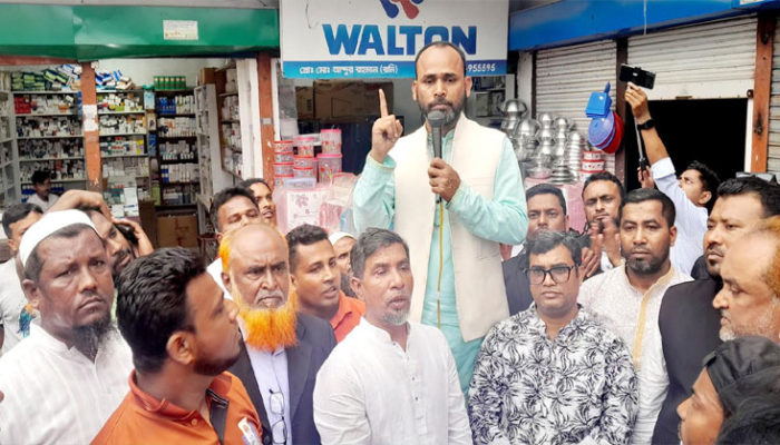 বঙ্গবন্ধু কন্যা শেখ হাসিনার যোগ্য নেতৃত্বে দেশ আজ উন্নয়নের মহাসড়কে : অ্যাড. হুমায়ুন কবির সুমন
