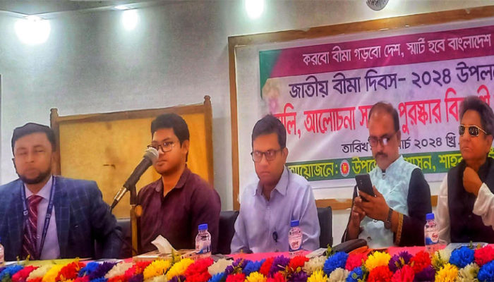 সরকার বীমা খাতের ভাবমূর্তি উজ্জ্বল ও গ্রাহক সেবা উন্নত করণে বদ্ধপরিকর : ইউএনও ইয়াসির আরাফাত