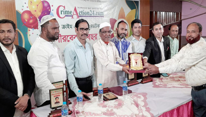 ক্রাইম এ্যাকশন ২৪ ডট কমের ৬ বছর পূর্তি উপলক্ষে আলোচনা সভা ও কেক কাটা
