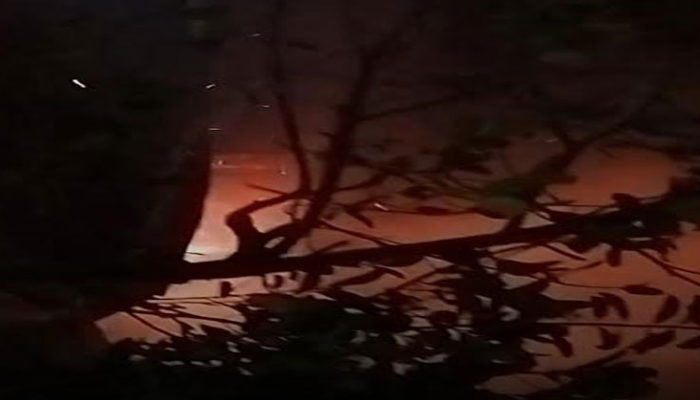 শাহরাস্তিতে অগ্নিকাণ্ডে শিক্ষিকার বসত ঘর ভস্মীভূত!
