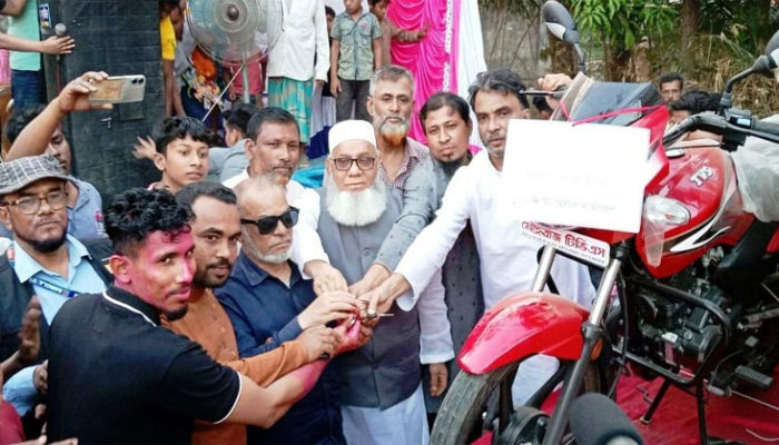 কচুয়ায় বন্ধন সমাজ কল্যাণ সংস্থার উদ্যোগে মাদক বিরোধী ফুটবল টুর্ণামেন্টের ফাইনাল খেলা