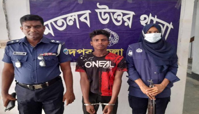 মতলব উত্তরে এসিড নিক্ষেপের ঘটনায় মূল আসামী গ্রেপ্তার