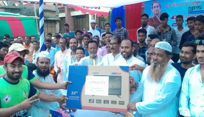 তরুণ প্রজন্মের শারীরিক ও মানসিক বিকাশে খেলাধুলার গুরুত্ব অপরিসীম : অ্যাড. সুমন