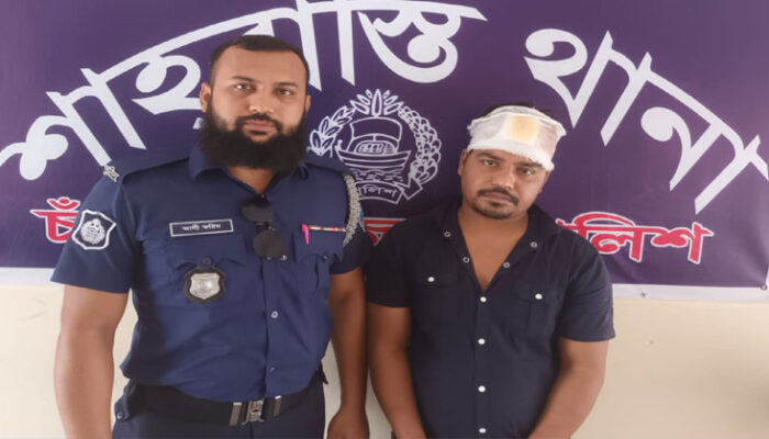 শাহরাস্তিতে স্বর্ণের দোকানে চুরির ঘটনায় স্বর্ণ চোর সোহেল কুমিল্লায় পুলিশের হাতে আটক