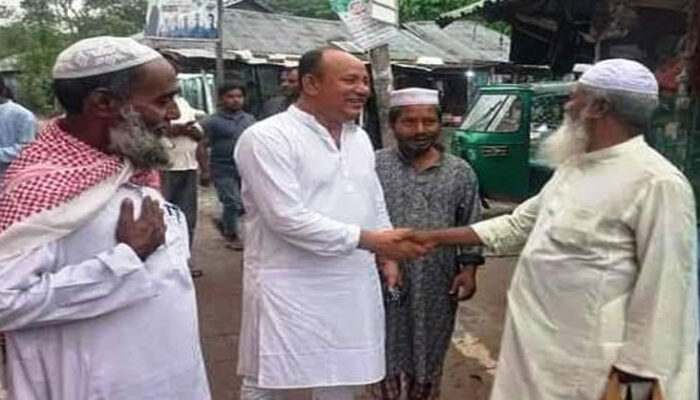চেয়ারম্যান প্রার্থী ফয়েজ আহম্মেদ স্বপনের মনোনয়নপত্র বৈধ হওয়ায় কচুয়ায় নেতাকর্মীদের উচ্ছ্বাস