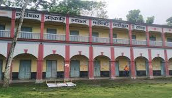 হাজীগঞ্জে জিপিএ ৫ পেয়েছে ৪৬৪ জন, শীর্ষে হাজীগঞ্জ সরকারি মডেল স্কুল এন্ড কলেজ