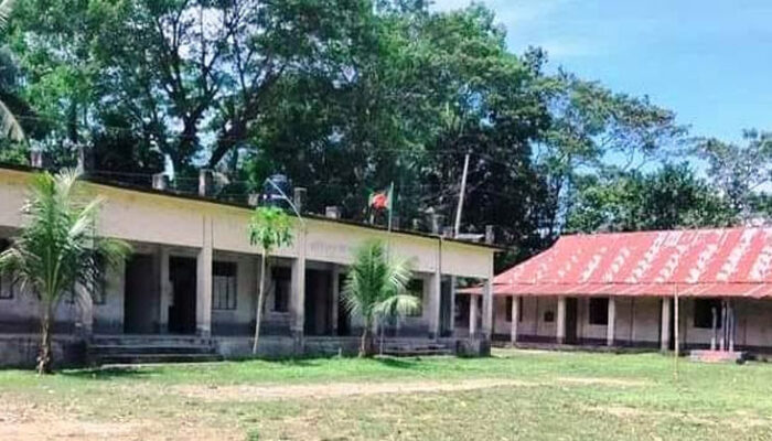 কচুয়ার চাঙ্গিনী-নূরপুর উচ্চ বিদ্যালয়ের ম্যানেজিং কমিটি নিয়ে মামলা