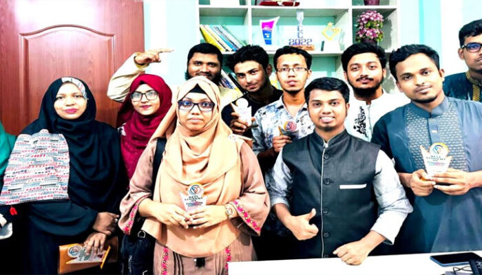 চাঁদপুরে ফ্রিল্যান্সারদের নিয়ে সাকসেস আইটির কর্মশালা ও সম্মাননা প্রদান